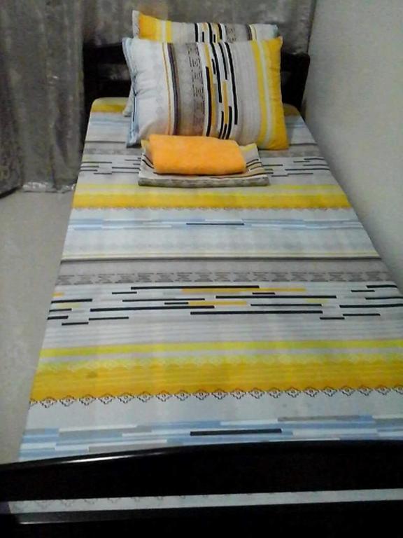 Cnholy Condo At Sea Residences Manila Exteriör bild