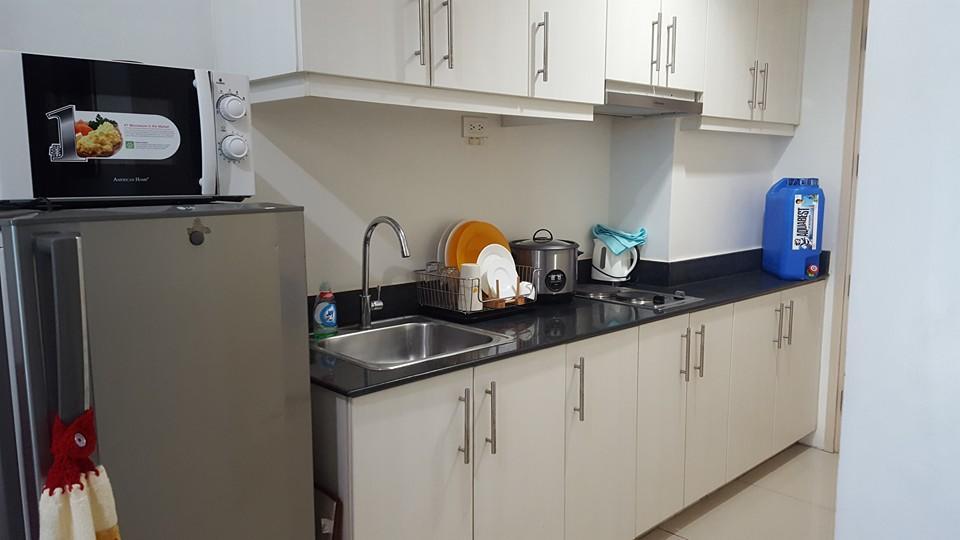 Cnholy Condo At Sea Residences Manila Exteriör bild